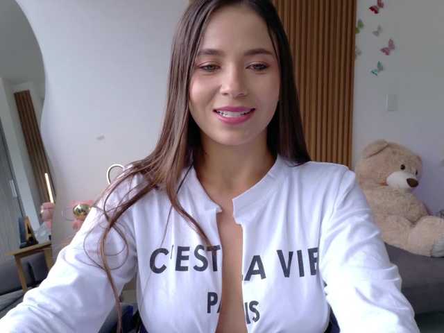 Anah10's BongaCams show and profile