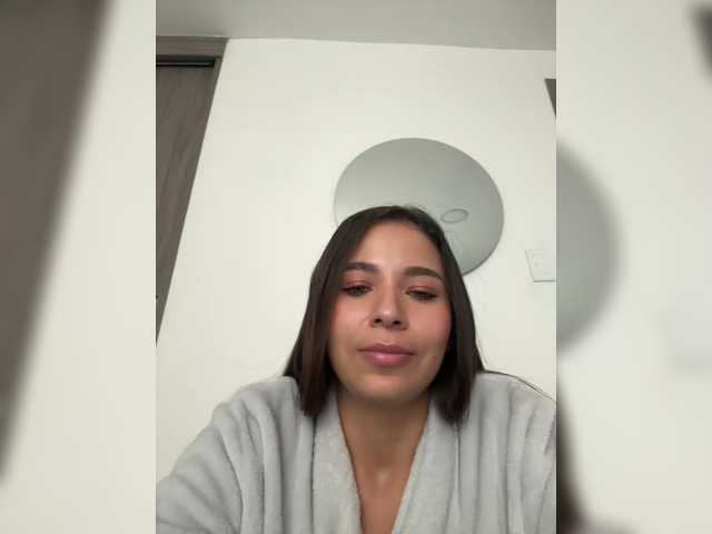 Anah10 live cam on BongaCams