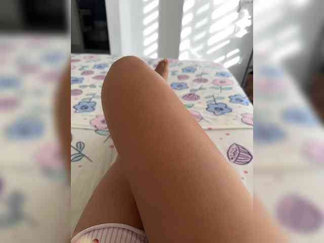Anhika webcam