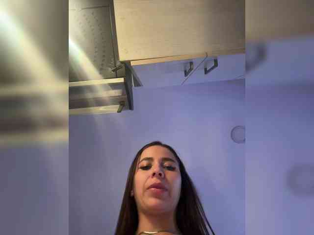 Anhika webcam