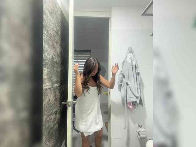 Anhika webcam