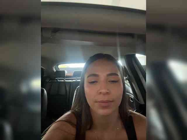 Anhika webcam