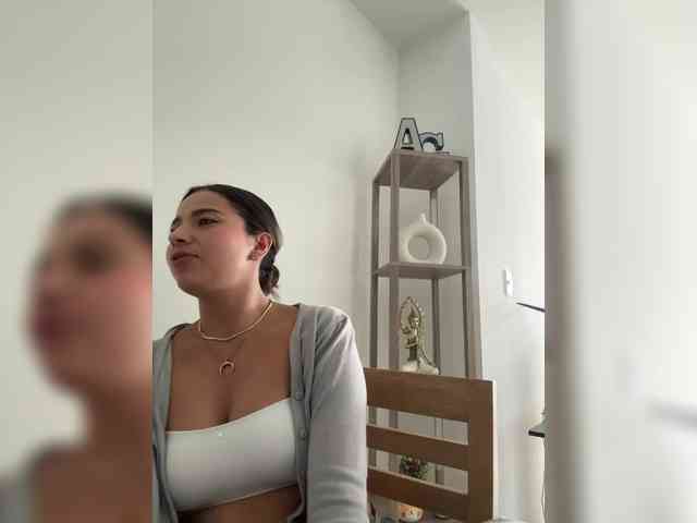 Anhika webcam