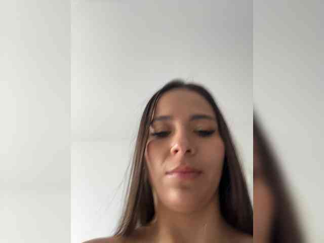 Anhika webcam