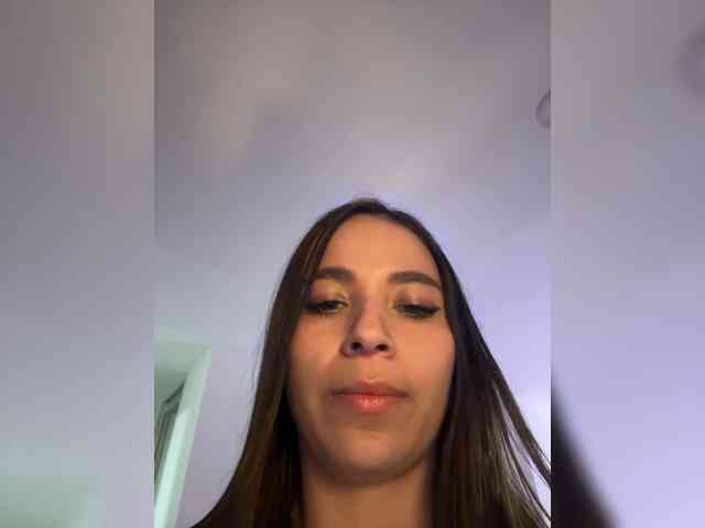 Anhika webcam