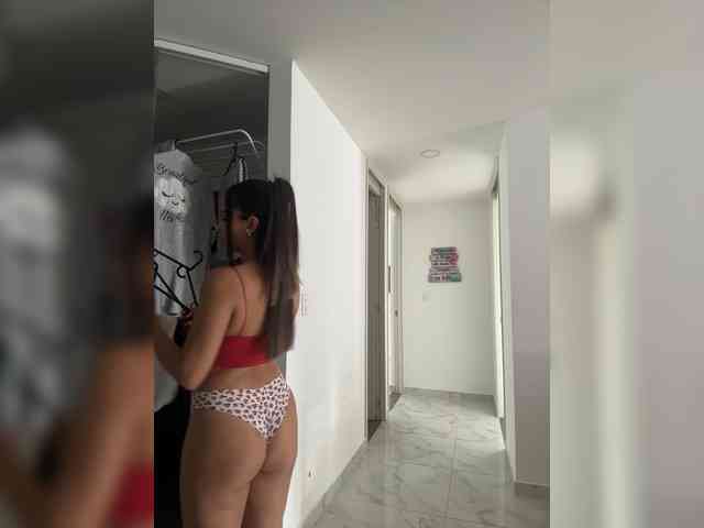 Anhika webcam