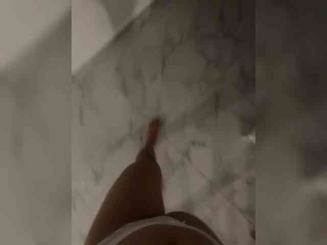 Anhika webcam