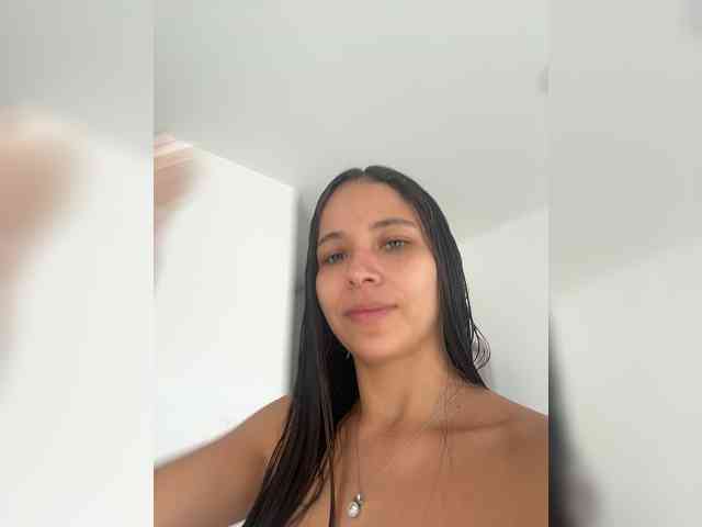 Anhika webcam