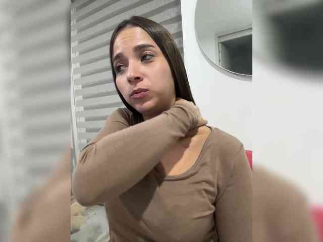 Anhika webcam