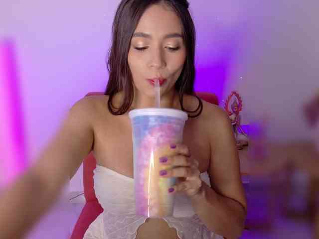 Anhika webcam
