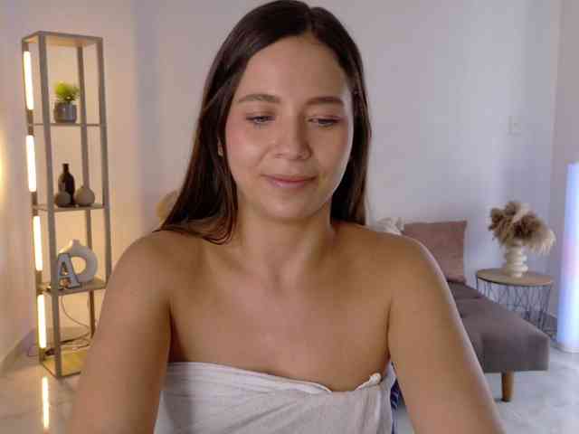 Anhika webcam