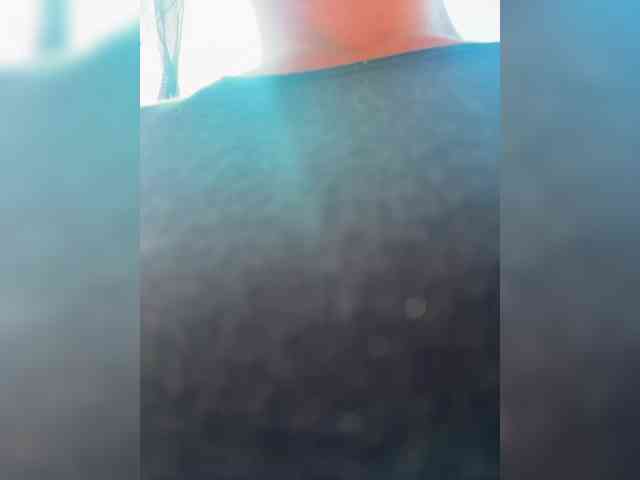 Anhika webcam