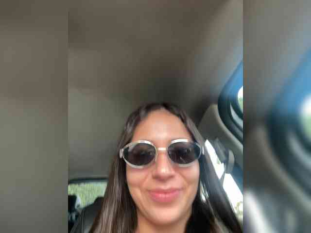 Anhika webcam