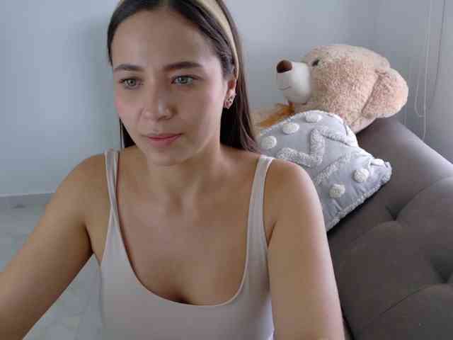 Anhika webcam