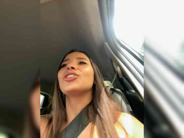 Anhika webcam