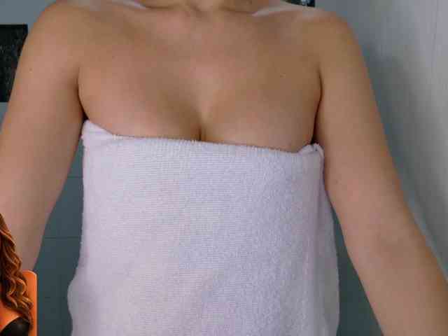 Anhika webcam
