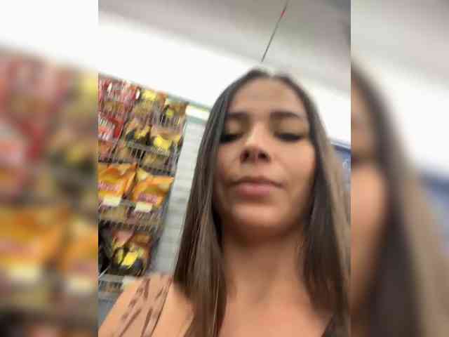 Anhika webcam