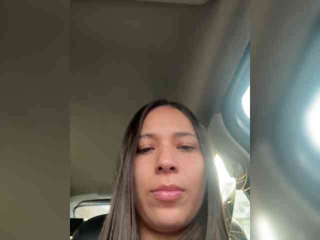 Anhika webcam