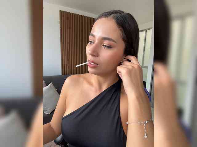Anhika webcam