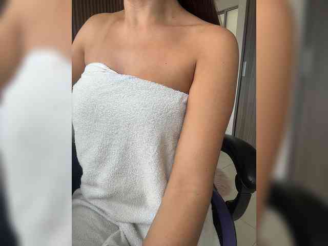 Anhika webcam