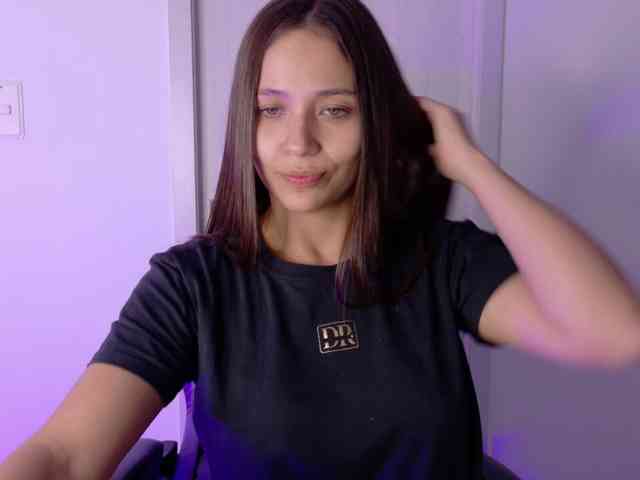 Anhika webcam