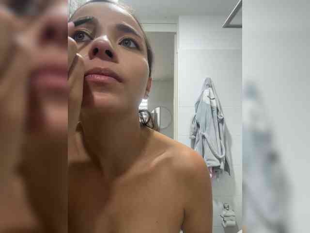 Anhika webcam