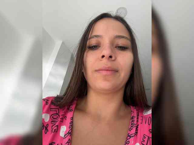 Anhika webcam
