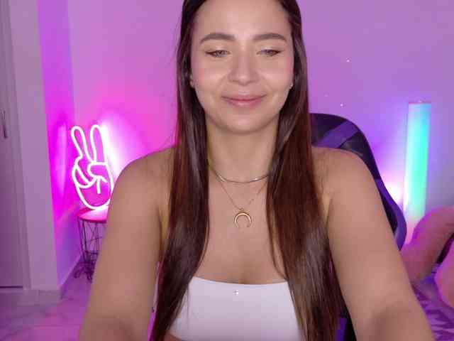 Anhika webcam