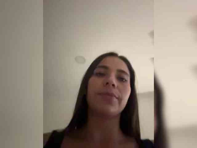 Anhika webcam