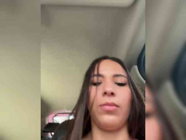 Anhika webcam