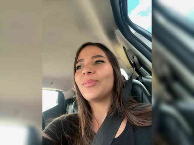 Anhika webcam