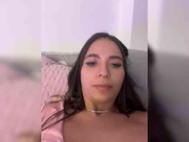 Anhika webcam