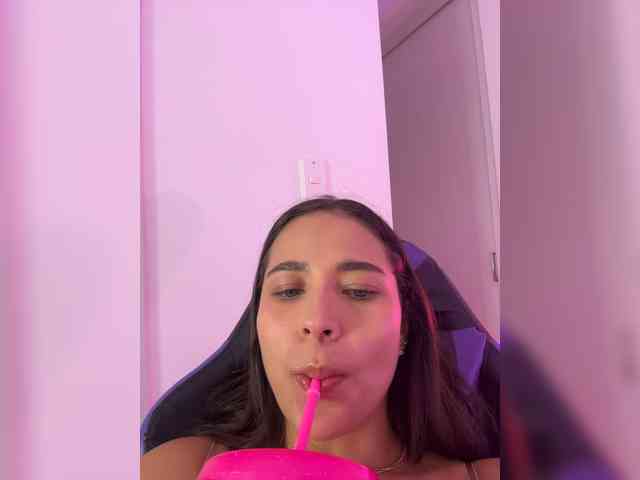 Anhika webcam