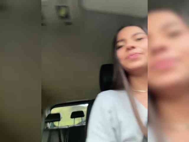 Anhika webcam