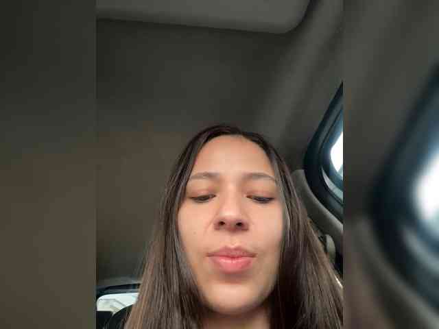 Anhika webcam
