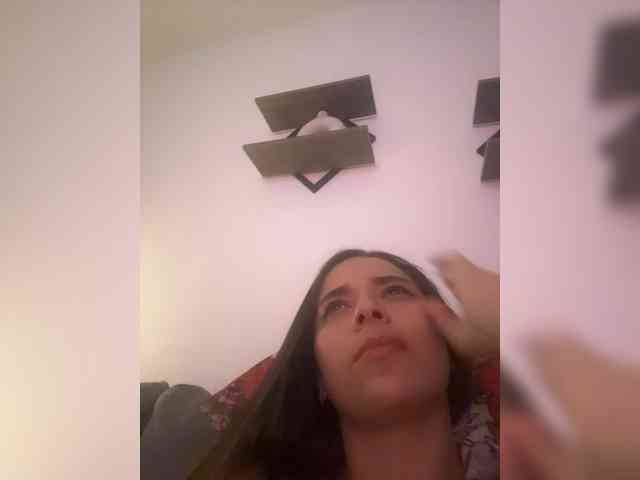 Anhika webcam