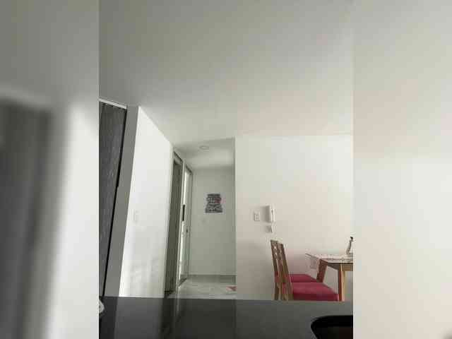 Anhika webcam