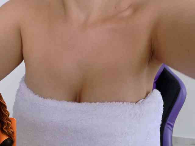 Anhika webcam