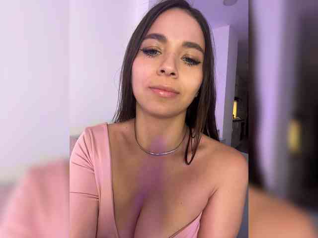 Anhika webcam