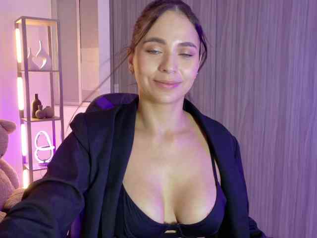 Anhika webcam