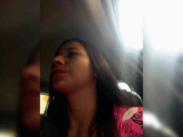 Anhika webcam
