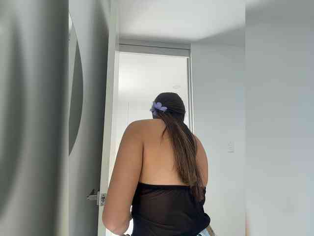 Anhika webcam
