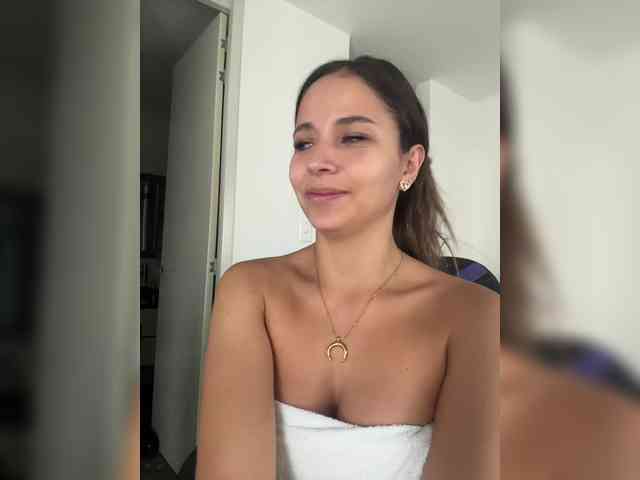 Anhika webcam