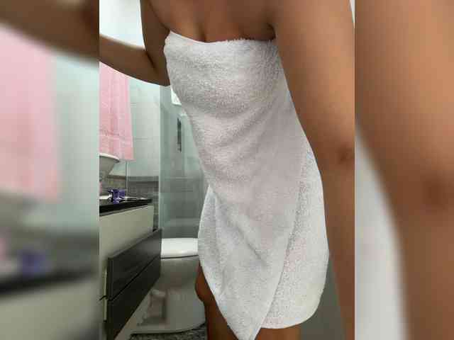 Anhika webcam