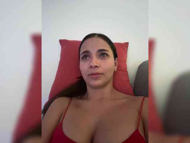 Anhika webcam