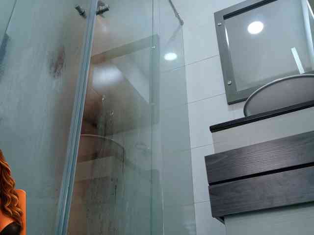 Anhika webcam