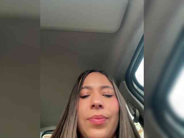 Anhika webcam