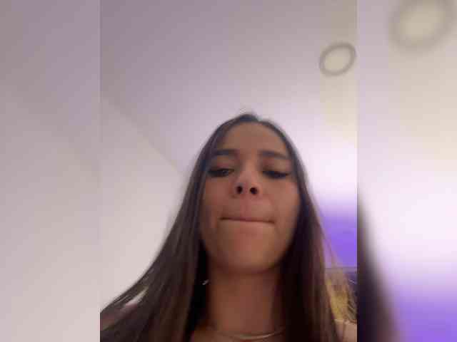 Anhika webcam