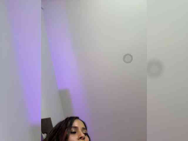 Anhika webcam