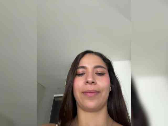 Anhika webcam